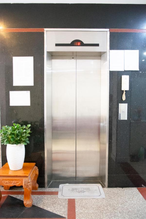 Hong Ha Hotel - Dai Truyen Hinh Htv Thành Pho Ho Chí Minh Esterno foto