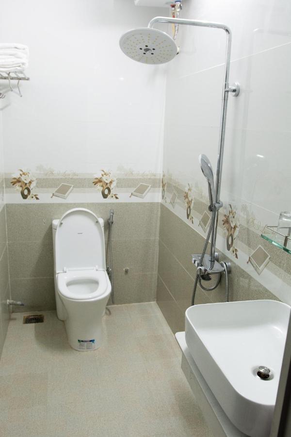 Hong Ha Hotel - Dai Truyen Hinh Htv Thành Pho Ho Chí Minh Esterno foto